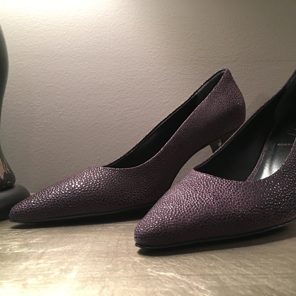 Vivienne Westwood 8 Purple Eggplant Pumps 38 NIB - Picture 2 of 8
